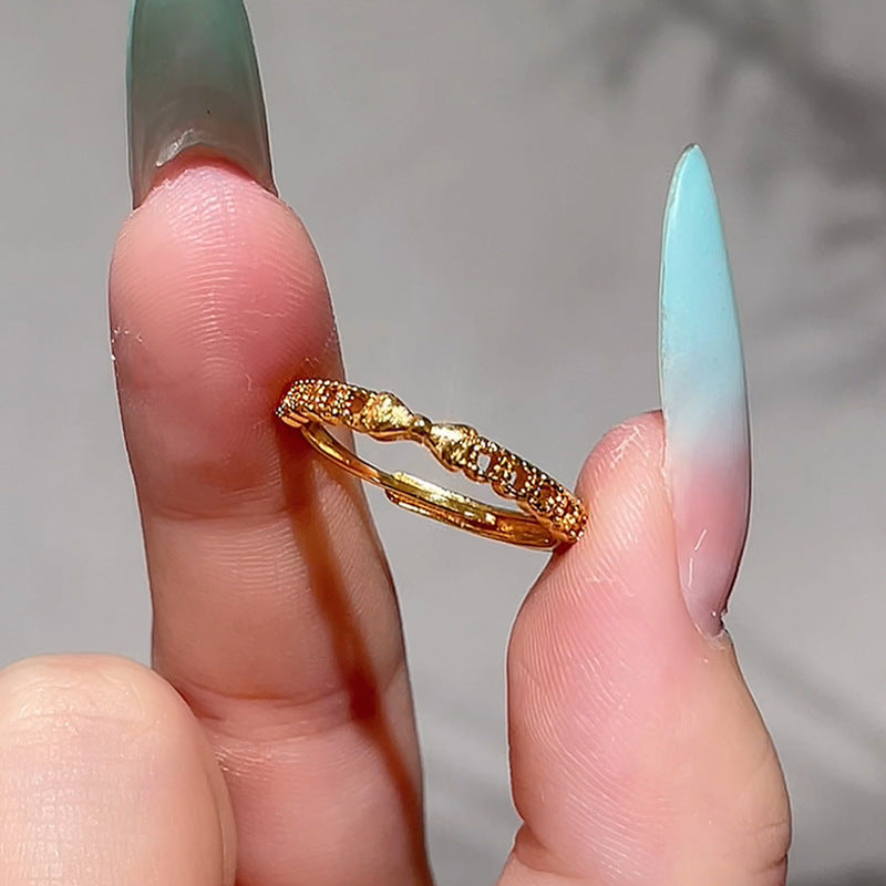 Upea Sormus päivittäiseen käyttöön