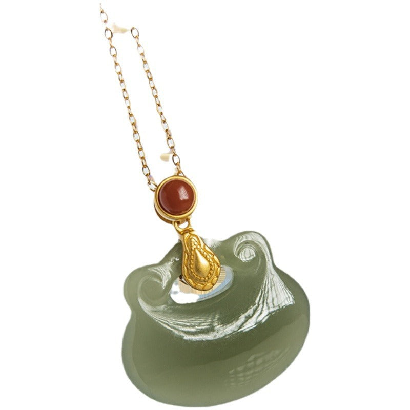 Romanttinen Kulta Kaulakoru erityisiin hetkiin