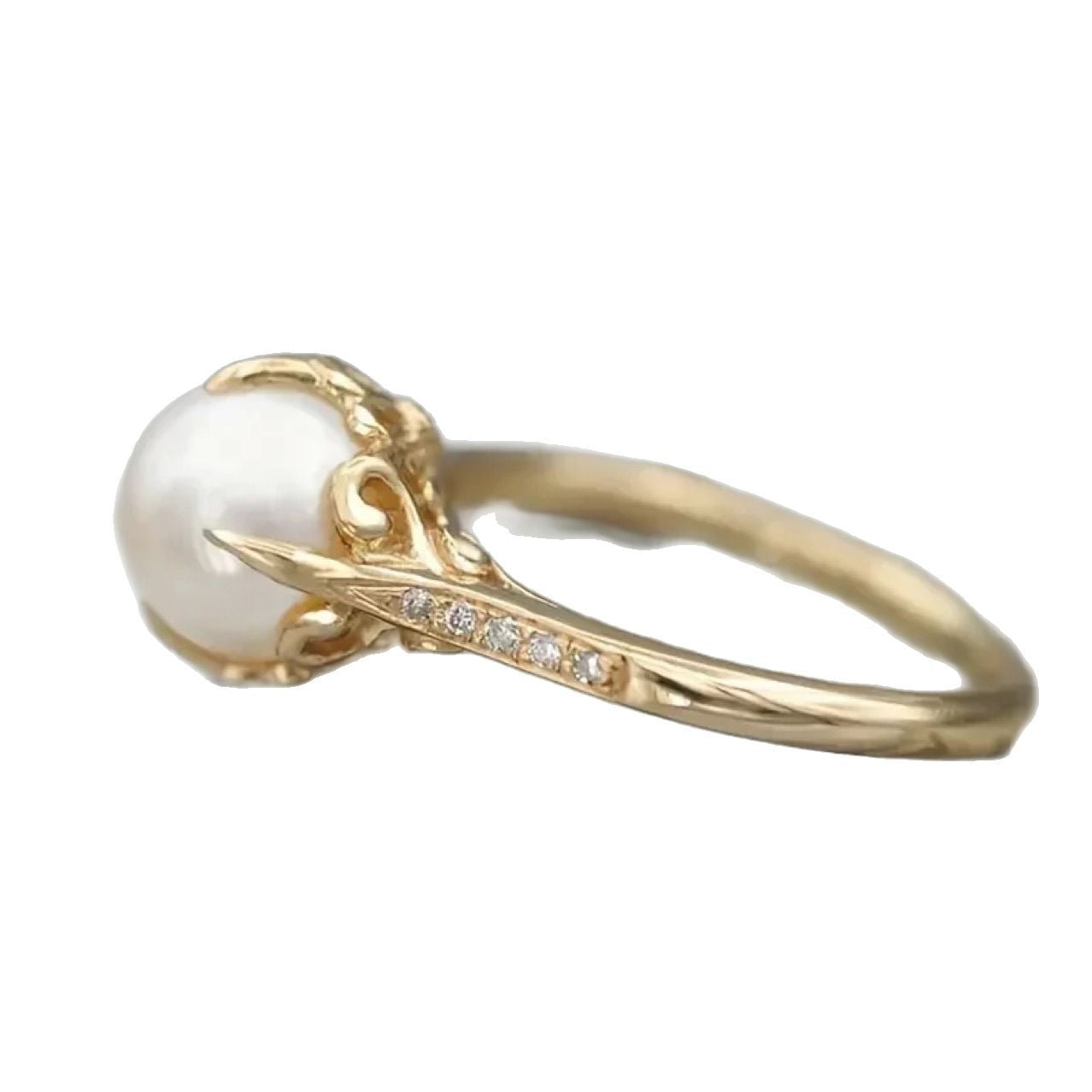 Kaunis Kulta Sormus ainutlaatuisella tyylillä