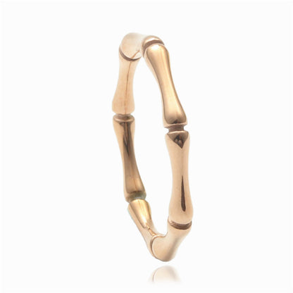 Hurmaava Sormus jokaiseen tilaisuuteen