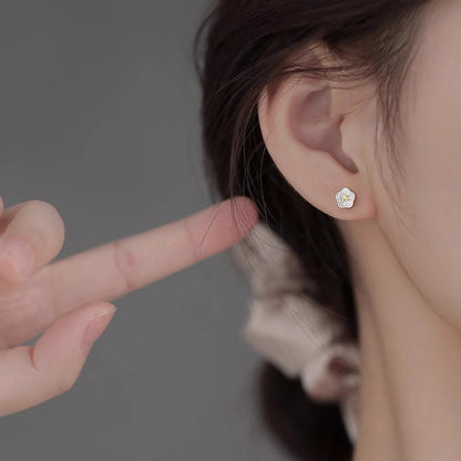 Herkkä käsityö Korvarengas