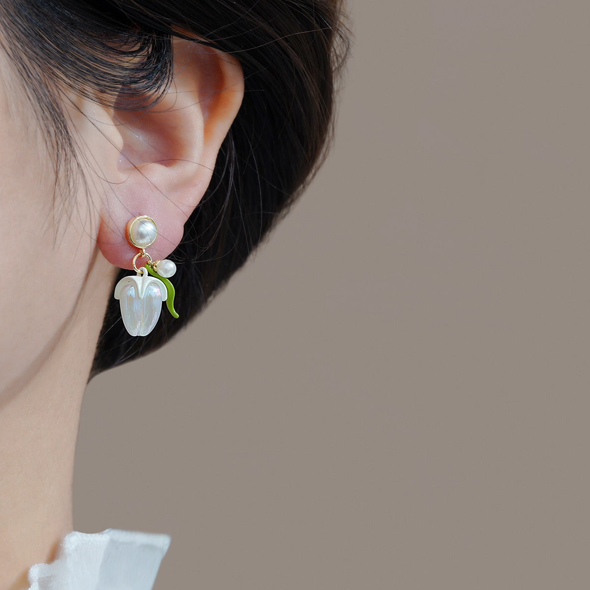 Kaunis Korvarengas ainutlaatuisella tyylillä