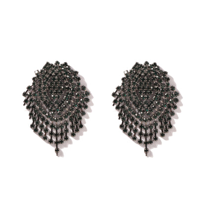 Klassinen Korvarengas ajattomalla viehätyksellä