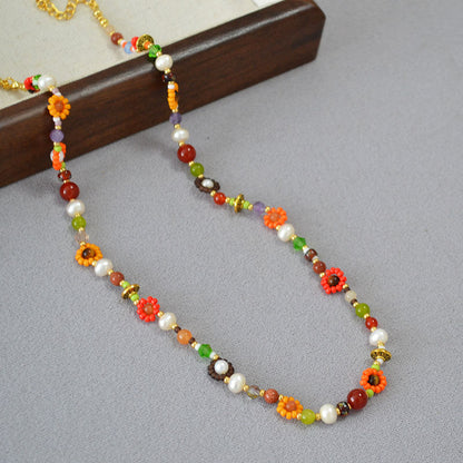 Käsintehty vintage Kaulakoru