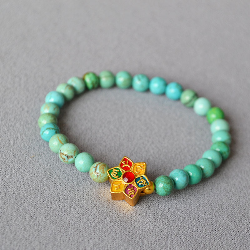 Hurmaava Kulta Rannekoru jokaiseen tilaisuuteen