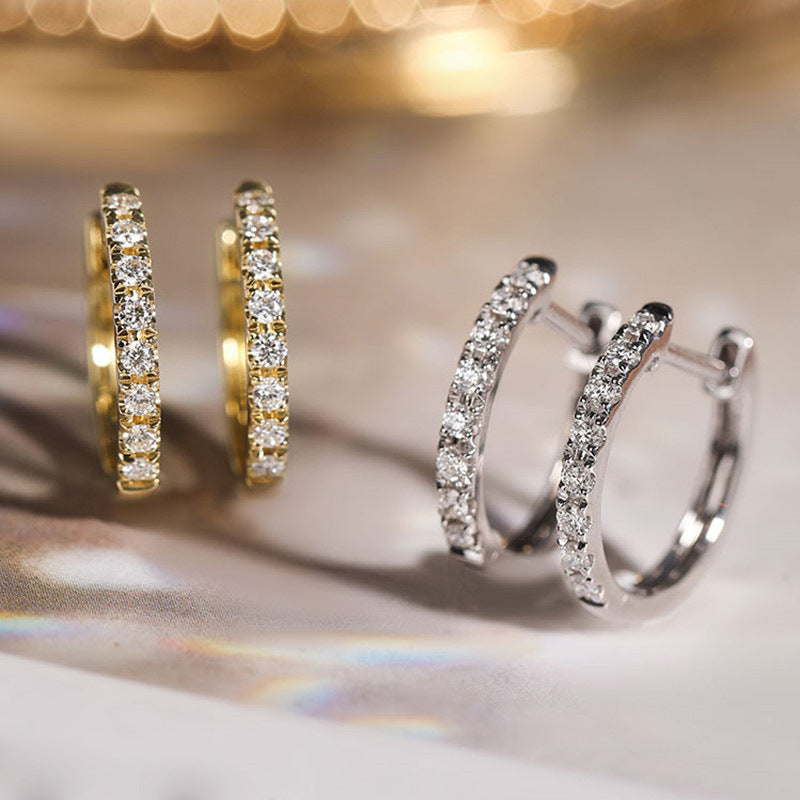 Kaunis Korvarengas ainutlaatuisella tyylillä