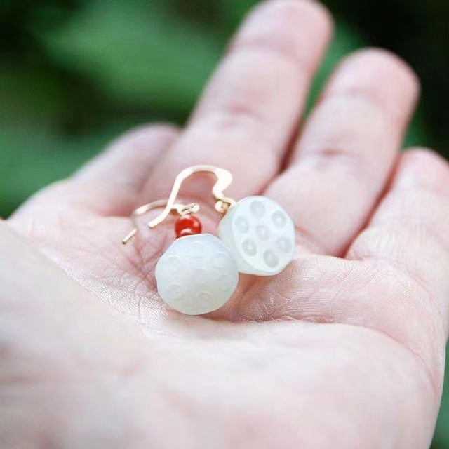 Upea Hopea Korvarengas päivittäiseen käyttöön