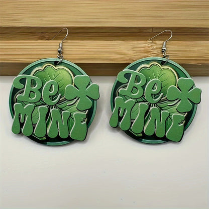 Klassinen Sormus ajattomalla viehätyksellä