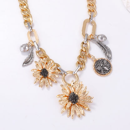 Elegantti Kaulakoru jokaiseen tilaisuuteen