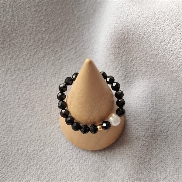 Romanttinen Helmi Kaulakoru erityisiin hetkiin