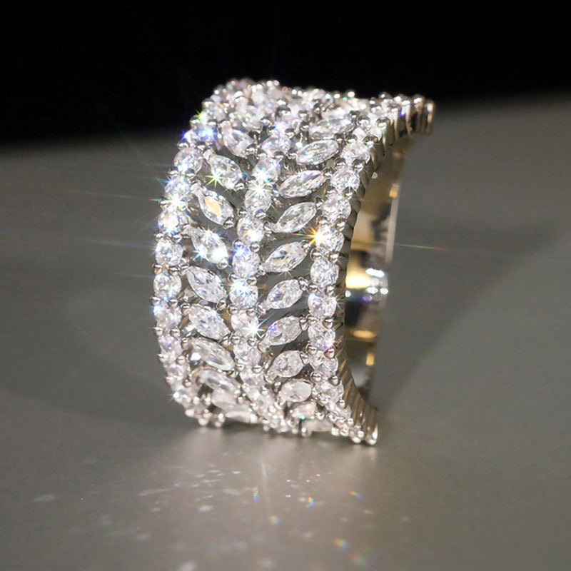 Herkkä käsityö Sormus