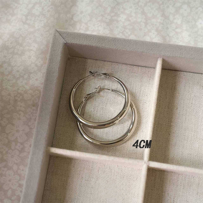 Hurmaava Korvarengas jokaiseen tilaisuuteen