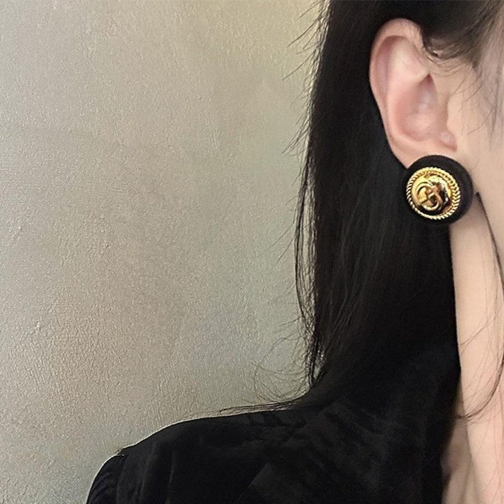 Herkkä käsityö Korvarengas