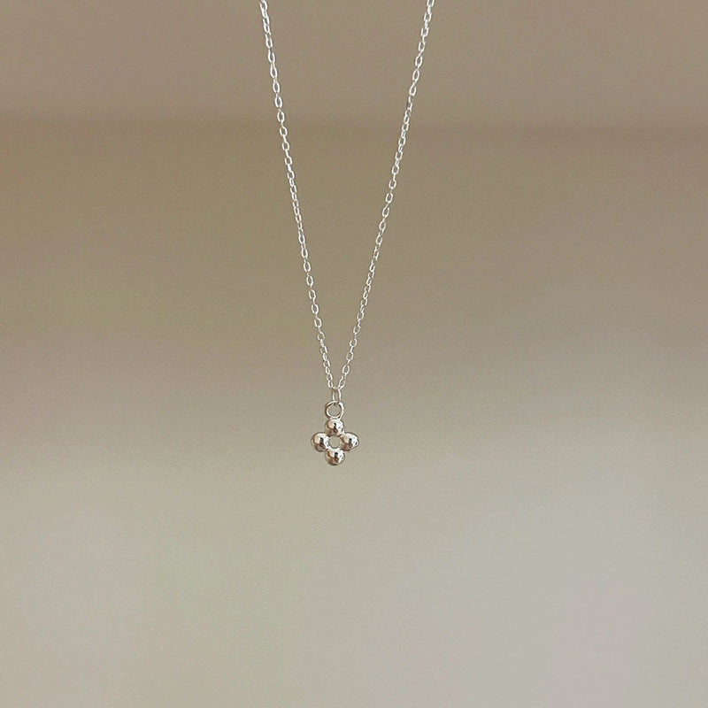 Käsintehty vintage Kaulakoru