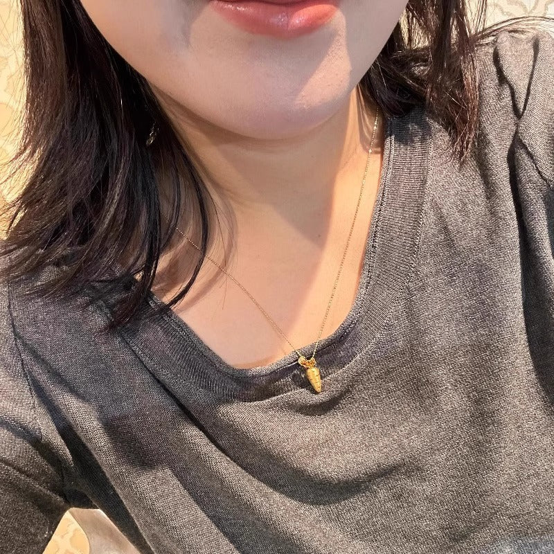 Herkkä käsityö Kaulakoru