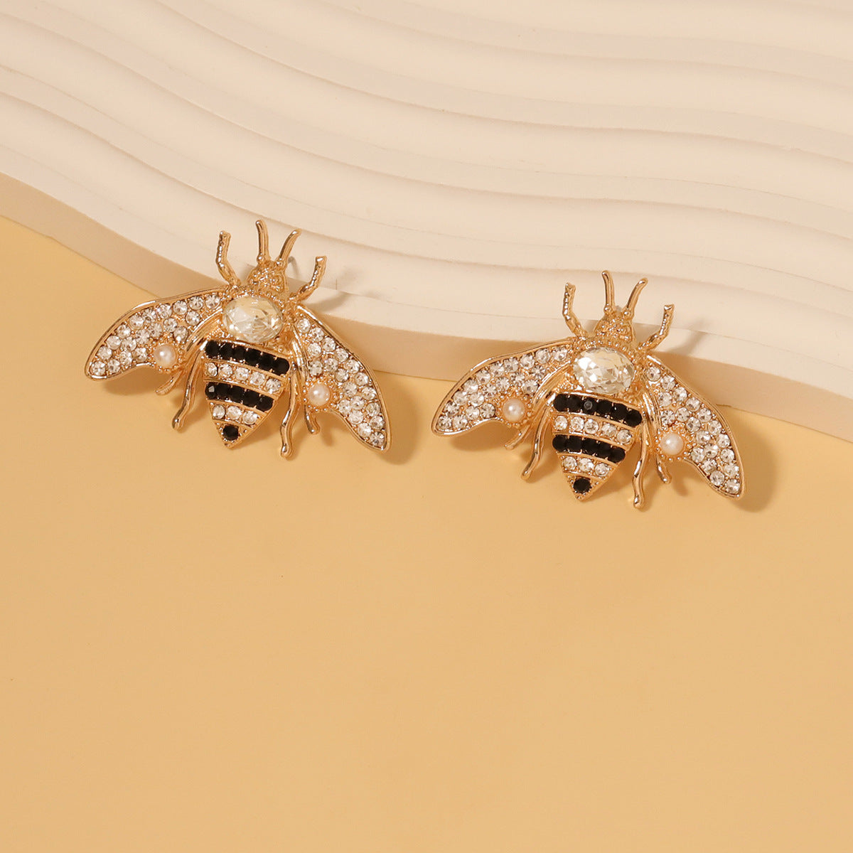 Herkkä käsityö Helmi Korvarengas