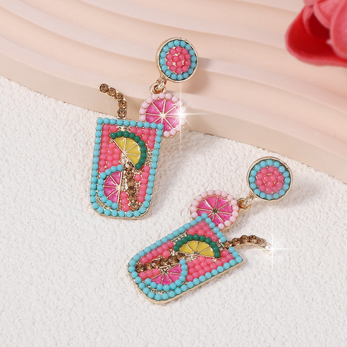 Klassinen Korvarengas ajattomalla viehätyksellä