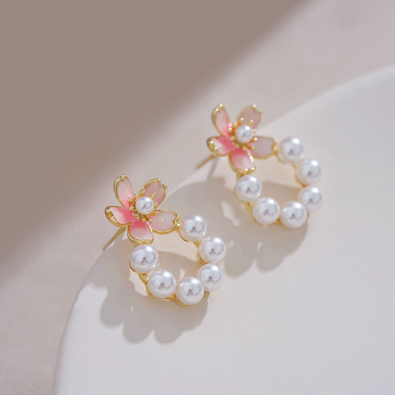 Romanttinen Helmi Korvarengas erityisiin hetkiin