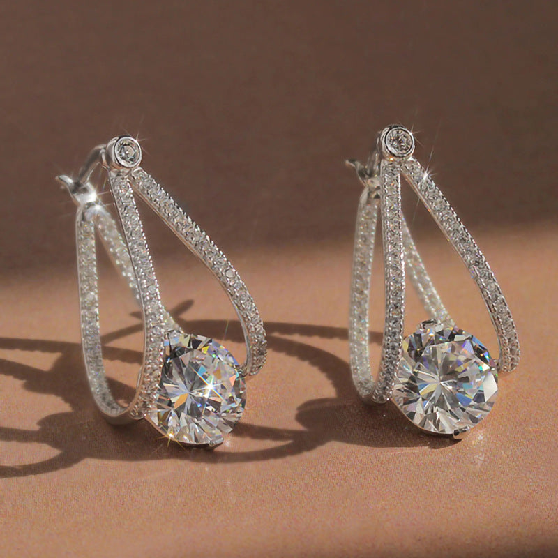 Hurmaava Korvarengas jokaiseen tilaisuuteen