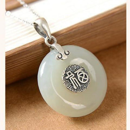 Romanttinen Hopea Riipus erityisiin hetkiin