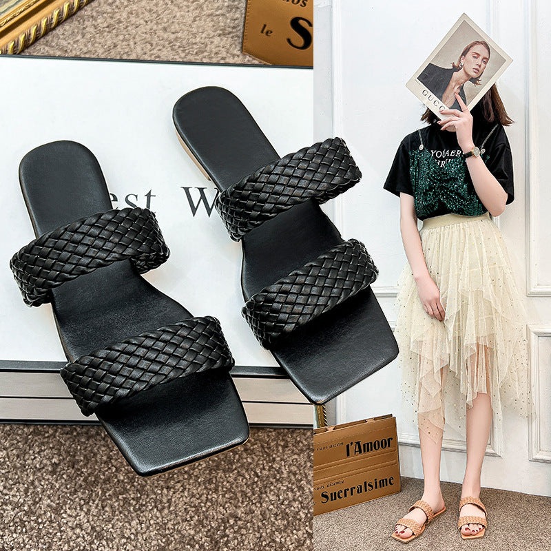 Sulavalinaiset Ortopediset Sandaalit Moderniin Tyyliin