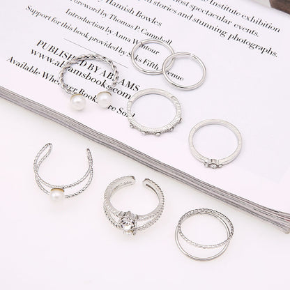 Klassinen Helmi Korusetti ajattomalla viehätyksellä