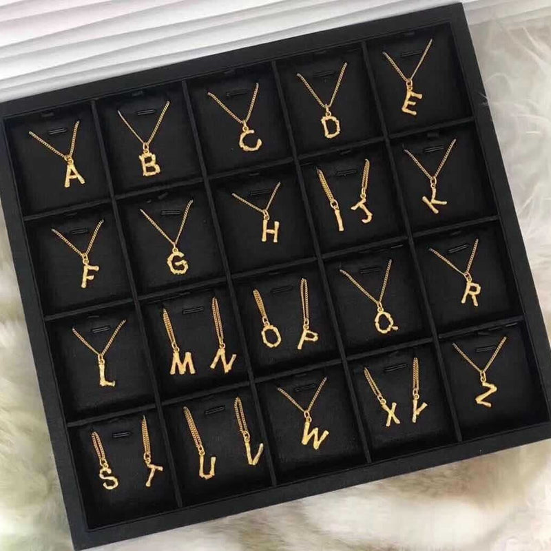 Käsintehty vintage Kaulakoru