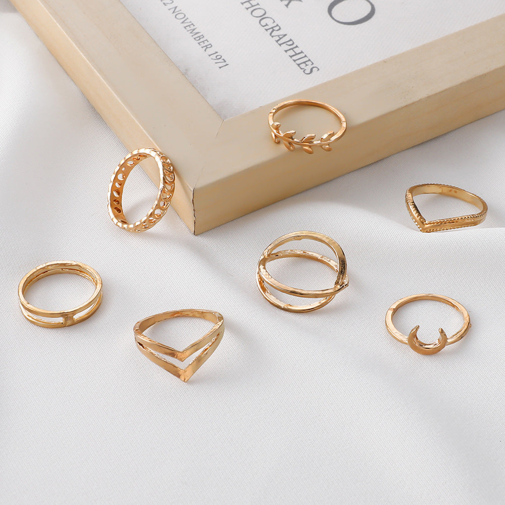 Kaunis Kulta Korusetti ainutlaatuisella tyylillä