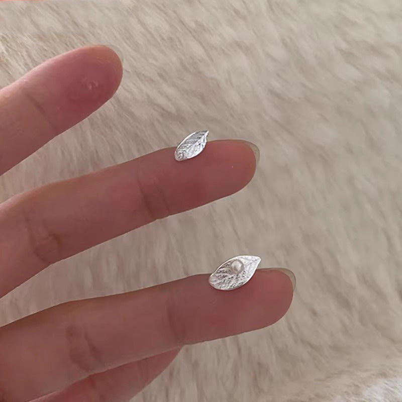 Elegantti Korvarengas jokaiseen tilaisuuteen