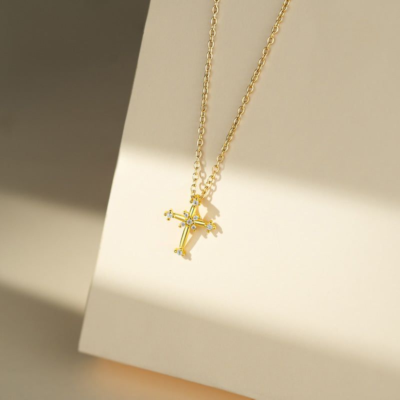 Hurmaava Kaulakoru jokaiseen tilaisuuteen