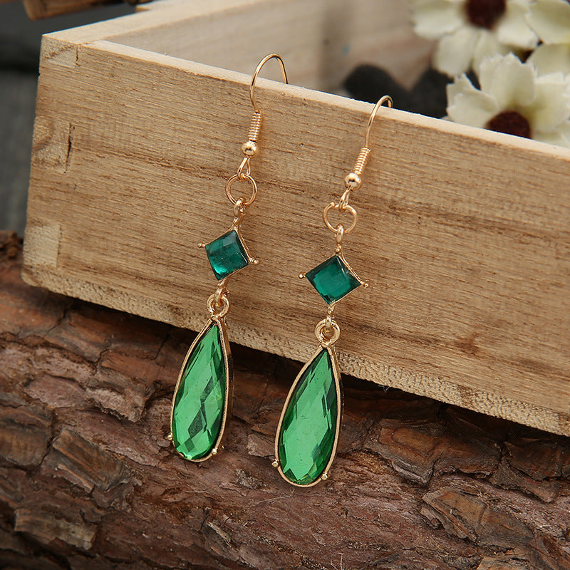 Kaunis Sormus ainutlaatuisella tyylillä