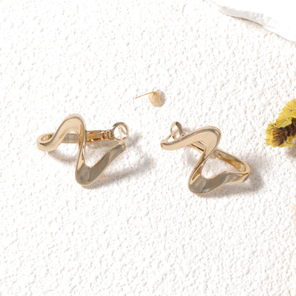 Hurmaava Kulta Korvarengas jokaiseen tilaisuuteen