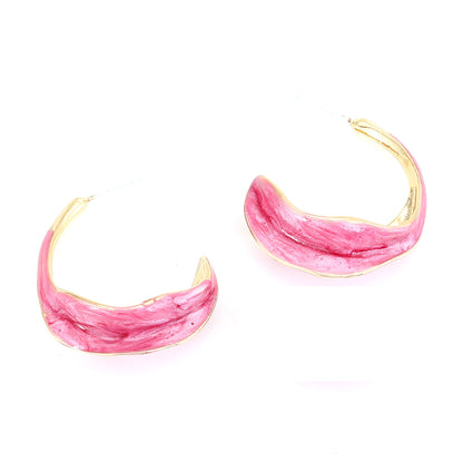 Klassinen Korvarengas ajattomalla viehätyksellä