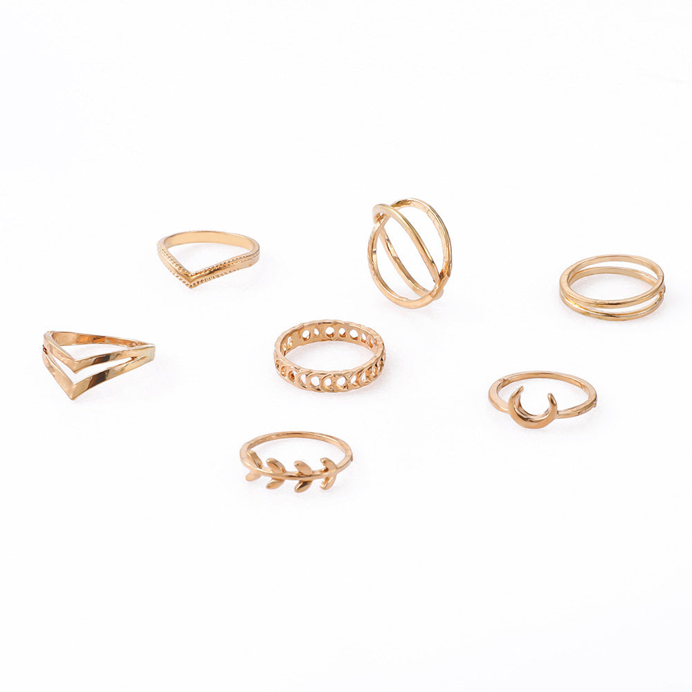 Kaunis Kulta Korusetti ainutlaatuisella tyylillä