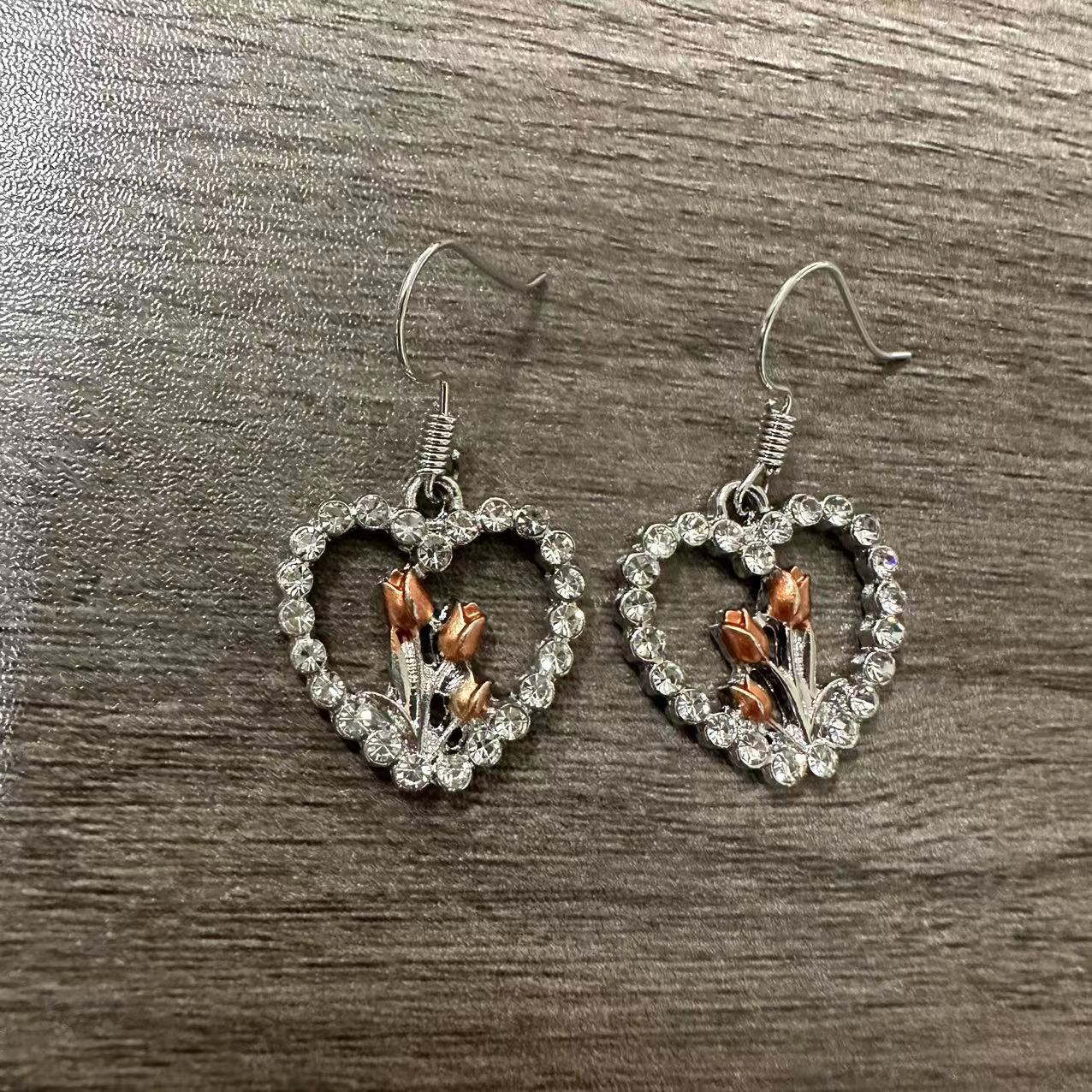 Herkkä käsityö Korvarengas