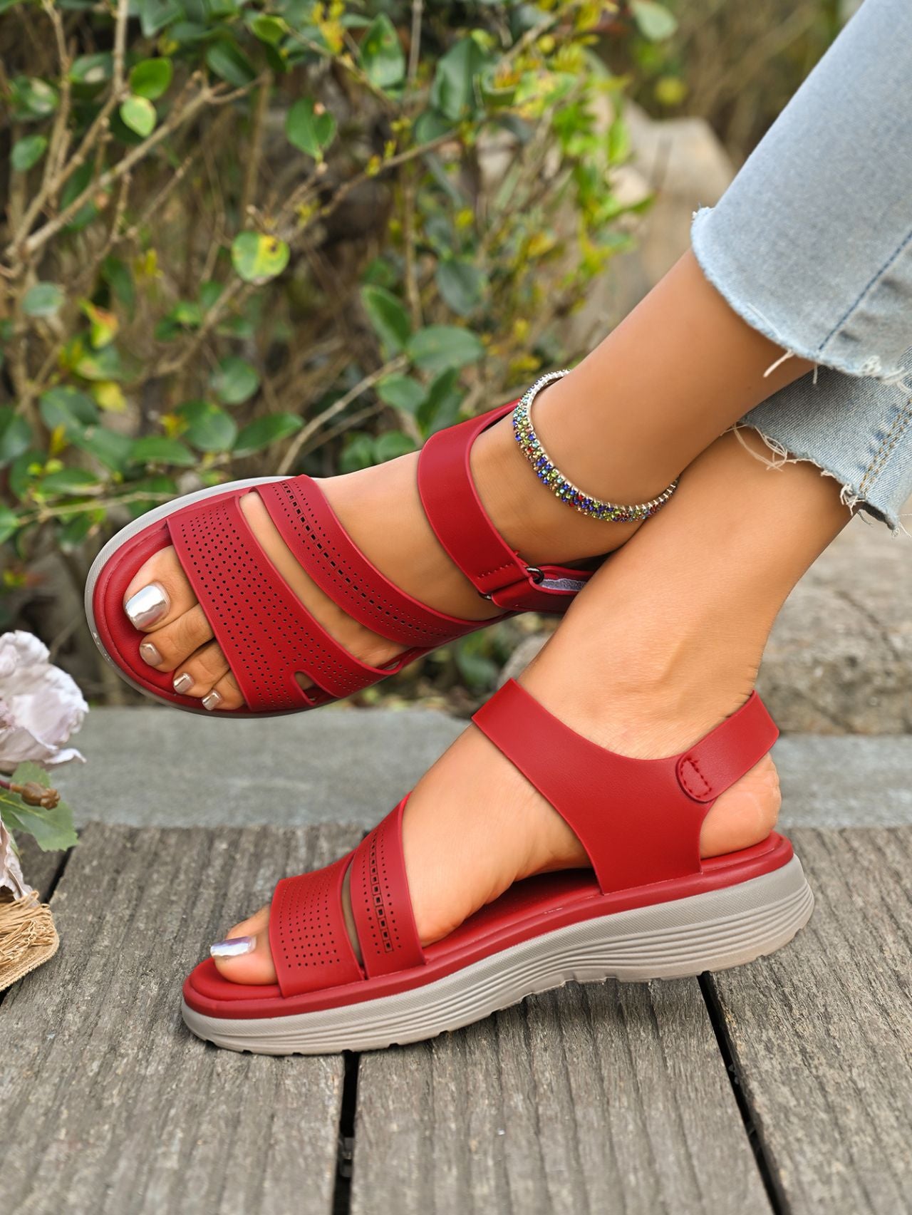 Tyylikeät Ortopediset Sandaalit Jokaiseen Tilaisuuteen