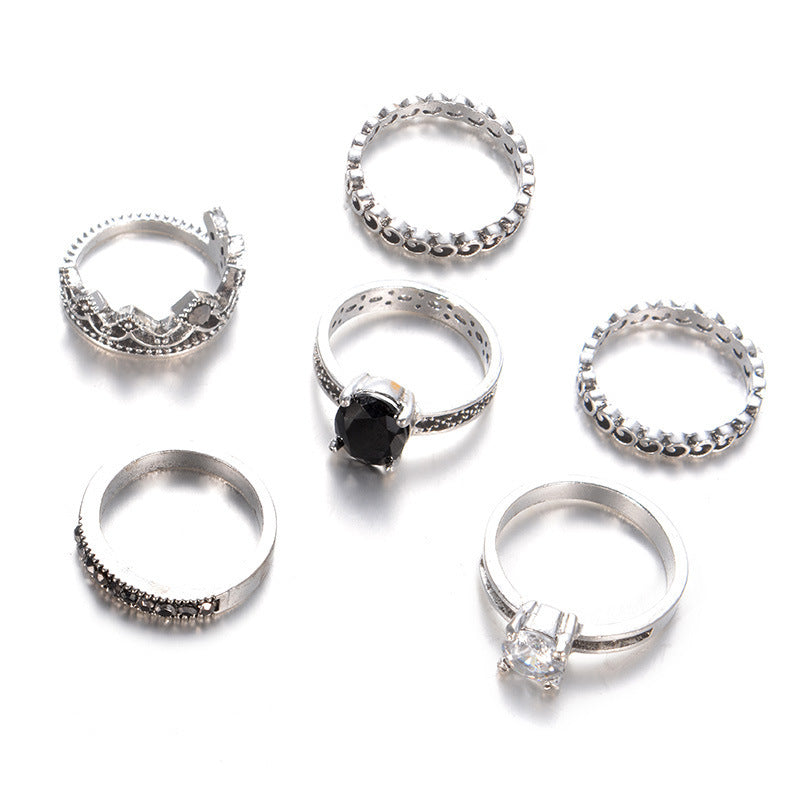 Hurmaava Hopea Korusetti jokaiseen tilaisuuteen