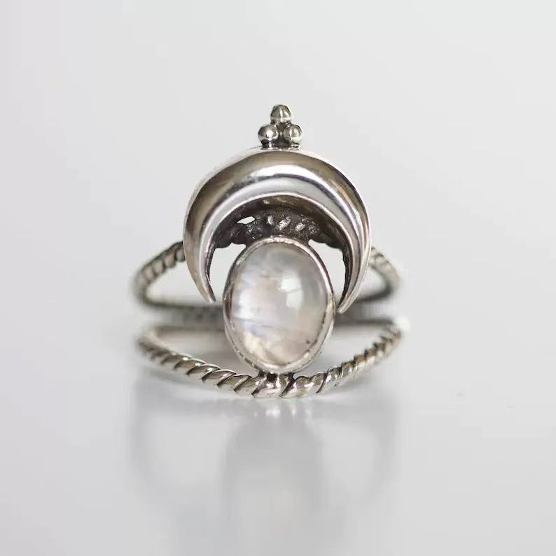 Kaunis Sormus ainutlaatuisella tyylillä