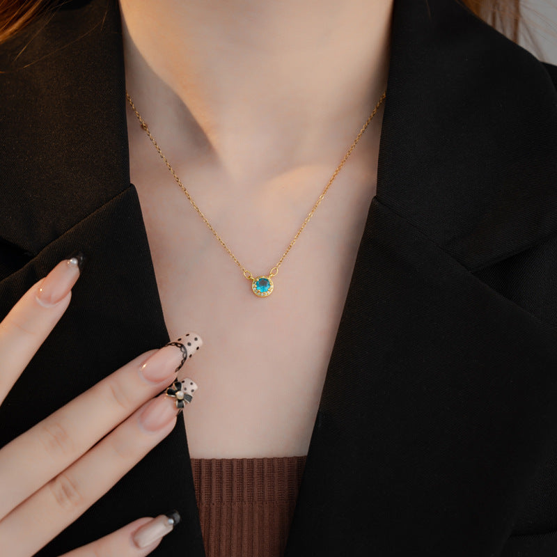 Herkkä käsityö Kaulakoru