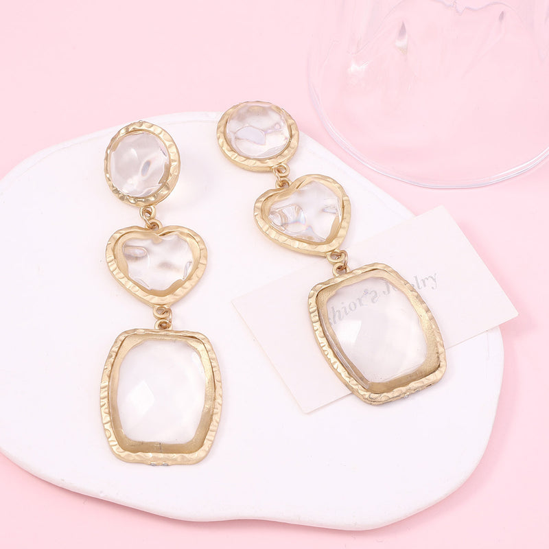 Hurmaava Korvarengas jokaiseen tilaisuuteen