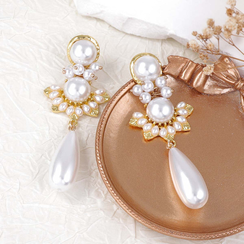 Hurmaava Helmi Korvarengas jokaiseen tilaisuuteen