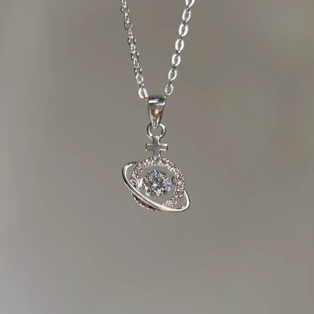 Kaunis Kaulakoru ainutlaatuisella tyylillä