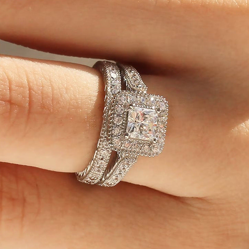 Hurmaava Korusetti jokaiseen tilaisuuteen