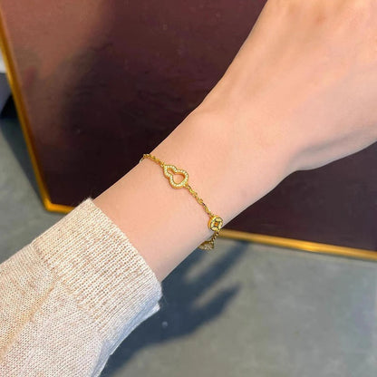 Romanttinen Rannekoru erityisiin hetkiin