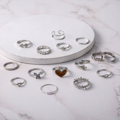 Kaunis Helmi Korusetti ainutlaatuisella tyylillä