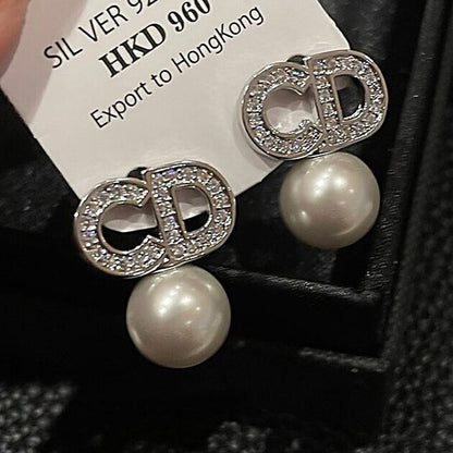 Romanttinen Helmi Korvarengas erityisiin hetkiin