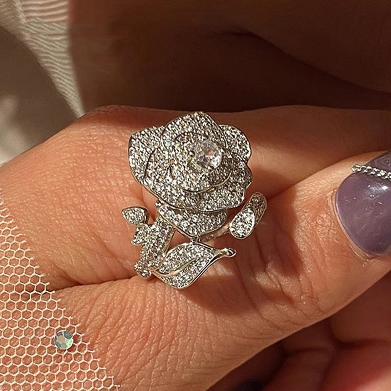 Herkkä käsityö Sormus