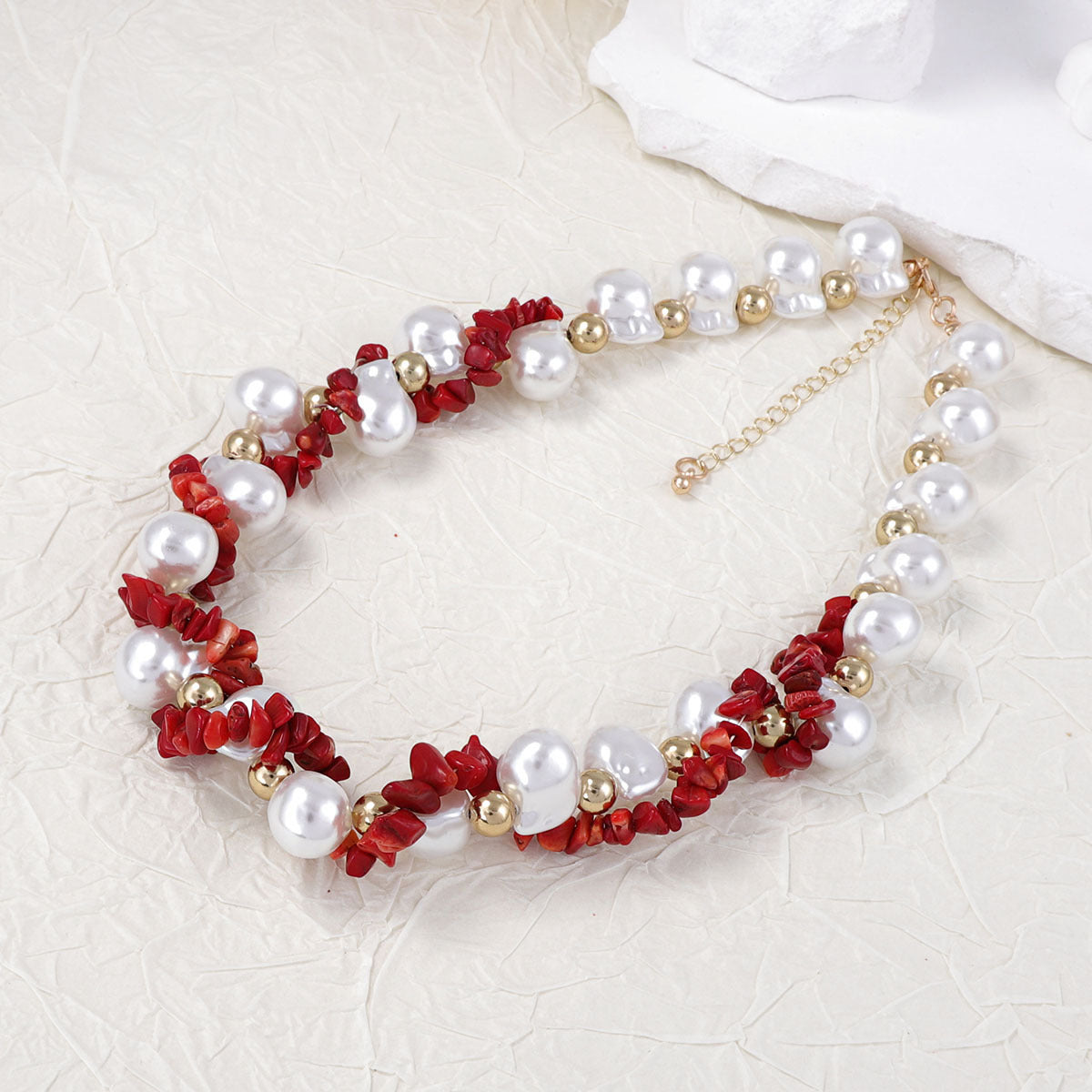 Elegantti Kaulakoru jokaiseen tilaisuuteen