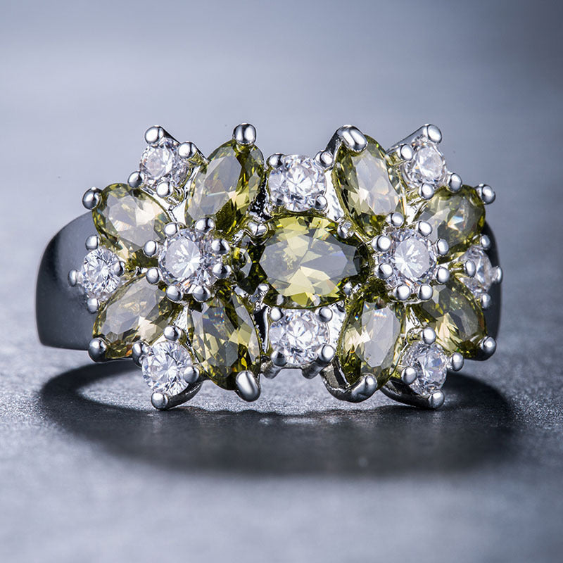 Elegantti Koru jokaiseen tilaisuuteen