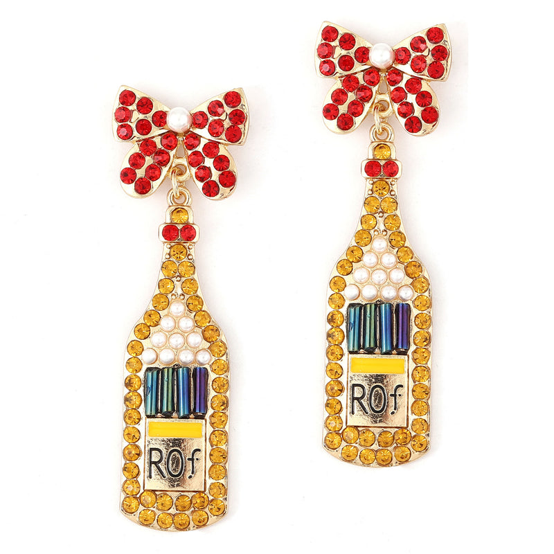 Hurmaava Helmi Korvarengas jokaiseen tilaisuuteen